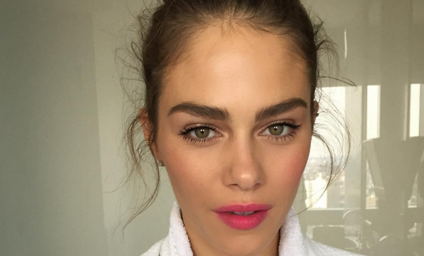 Maripier Morin sème la controverse avec cet ensemble à la télévision maripier morin