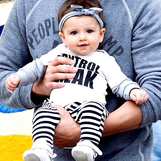 L’un des plus beaux couples d’Hollywood attend leur 2e enfant!! bébé ashton