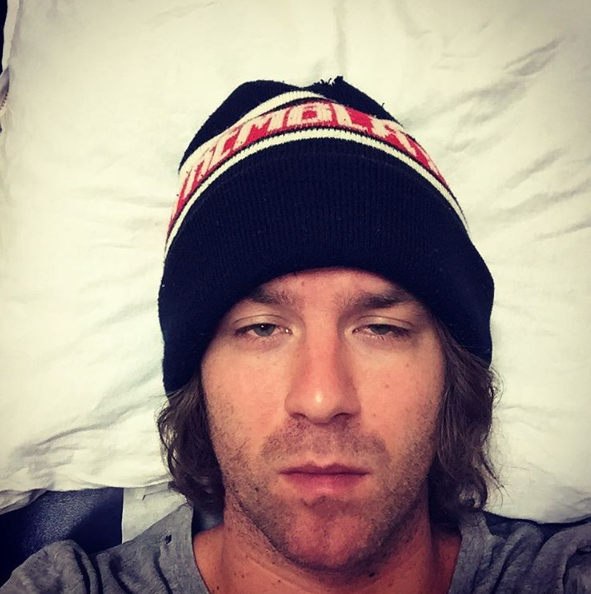 Rémi Chassé, l’ancien candidat de La Voix a dû être HOSPITALISÉ! Rémi Chassé