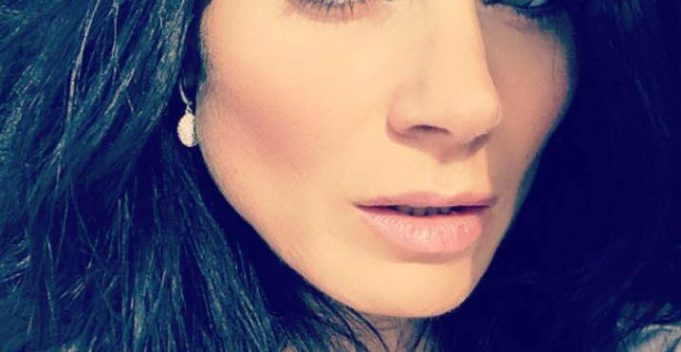 Cette actrice québécoise se confie sur sa tentative de suicide!!! véronique Bannon