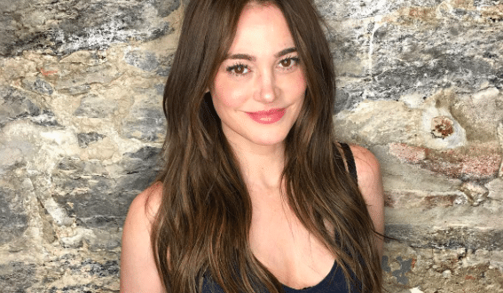 Ces PHOTOS de Lucie Laurier il y a 26 ANS font un malheur sur les réseaux sociaux!! Lucie Laurier