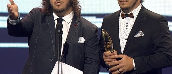 Ce chanteur très populaire est en couple avec la fille d’une vedette Érik Caouette