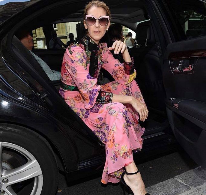 Cette femme se fait faire ce tatouage en l’honneur de Céline Dion