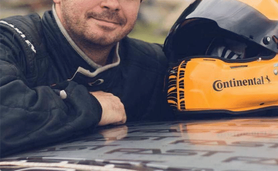 Cet animateur du Québec lance un appel à l’aide Babu