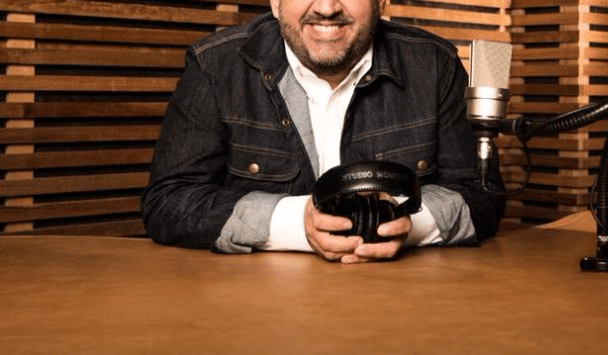 Marc Hervieux et sa conjointe se marieront cet automne marc hervieux