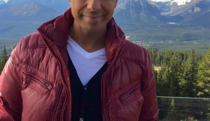 Cet animateur de télévision du Québec est présentement dans un gros scandale