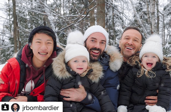 Découvrez les plus belles photos de Joël Legendre et son conjoint Joël Legendre