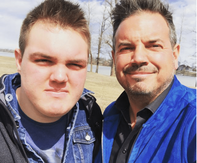 Suite aux pressions de Charles Lafortune et de la population, Walmart revient sur sa décision concernant l’intégration au travail des handicapés Charles lafortune