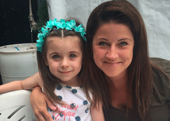 Selon Marie-Élaine Thibert, sa fille deviendrait elle aussi chanteuse MARIE-ÉLAINE