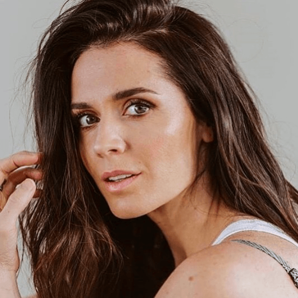 Mélissa Désormeaux-Poulin partage une photo de sa fille de 13 ans et la ressemblance est frappante Mélissa