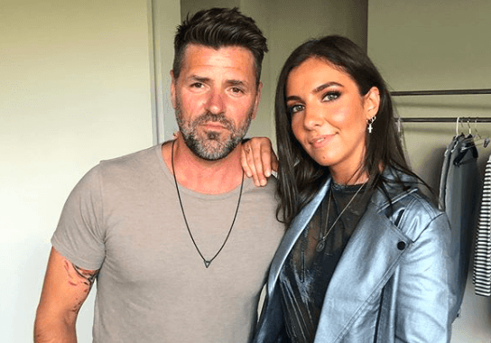 La candidate de La Voix Rafaëlle Roy publie une photo avec les enfants de Marc Dupré Marc Dupré