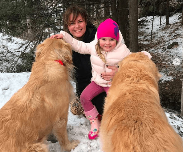 La fille de Patricia Paquin monte sur scène avec Annie Villeneuve et le résultat est adorable Patricia Paquin