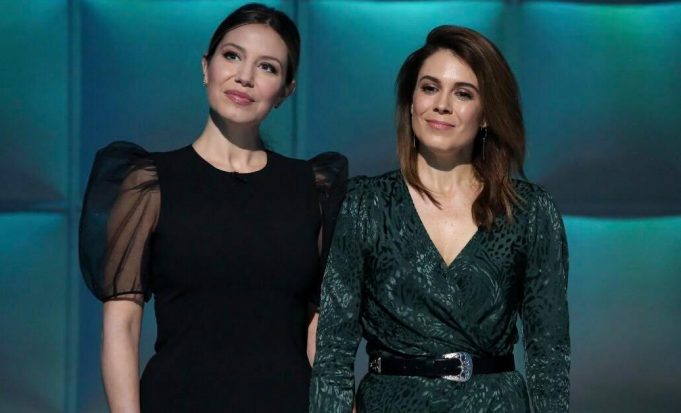 La comédienne Julie Perreault devient très émotive sur le plateau de Tout le monde en parle julie perreault magalie lépine blondeau