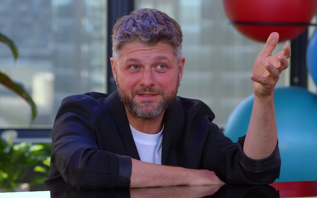 Ce look de Pierre Lapointe au Premier Gala de l’ADISQ fait énormément réagir