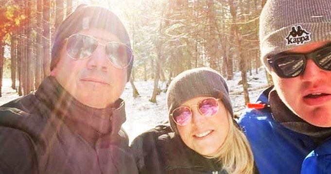 Pour le Nouvel An, Charles Lafortune partage une rare photo avec Sophie Prégent et leur fils Mathis charles lafortune sophie pregent mathis