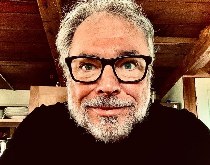 Christian Bégin parle de sa vision particulière du couple à 58 ans