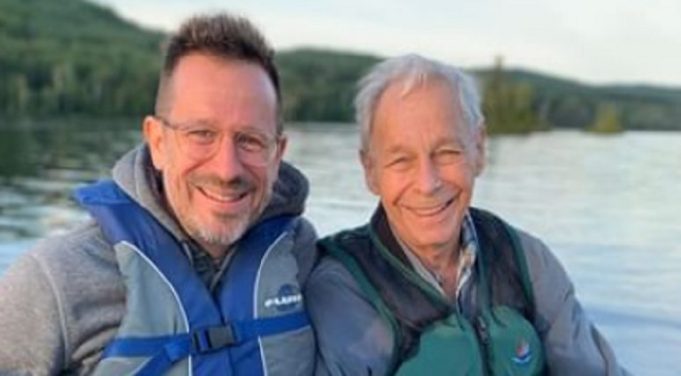 Le comédien Martin Laroche annonce qu’il est en deuil