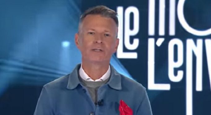 Stéphan Bureau est critiqué pour son comportement avec Julien Lacroix Stéphan Bureau Le monde à l'envers TVA