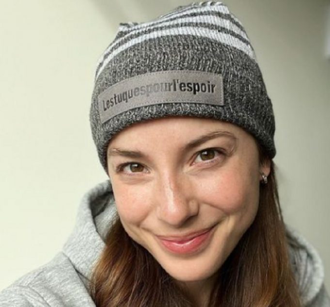 Mylène St-Sauveur dévoile une photo en train d’allaiter et ça fait réagir