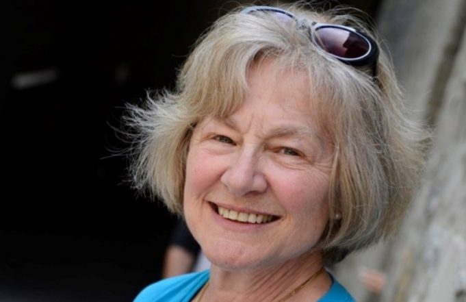 Après la mort de son chum, Micheline Lanctôt sort et critique le système de santé au Québec