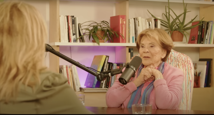 À 98 ans, Janette Bertrand sort et fait une précision à Marie-Claude Barrette