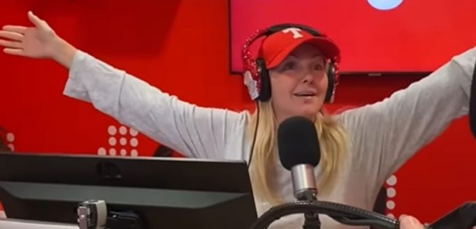 Véronique Cloutier se fait surprendre en direct à la radio