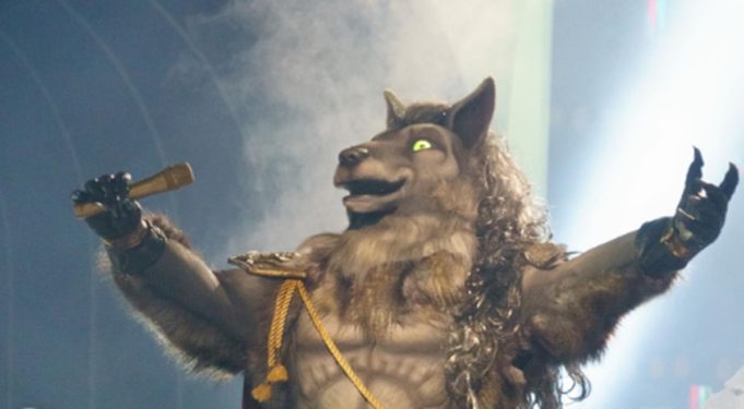 loup chanteurs masques