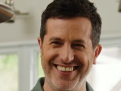 Jean-Philippe Dion montre ses travaux dans sa cour jean-philippe dion cuisine