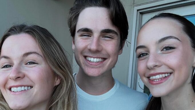 Justin Morissette partage toutes les photos de ses vacances en famille