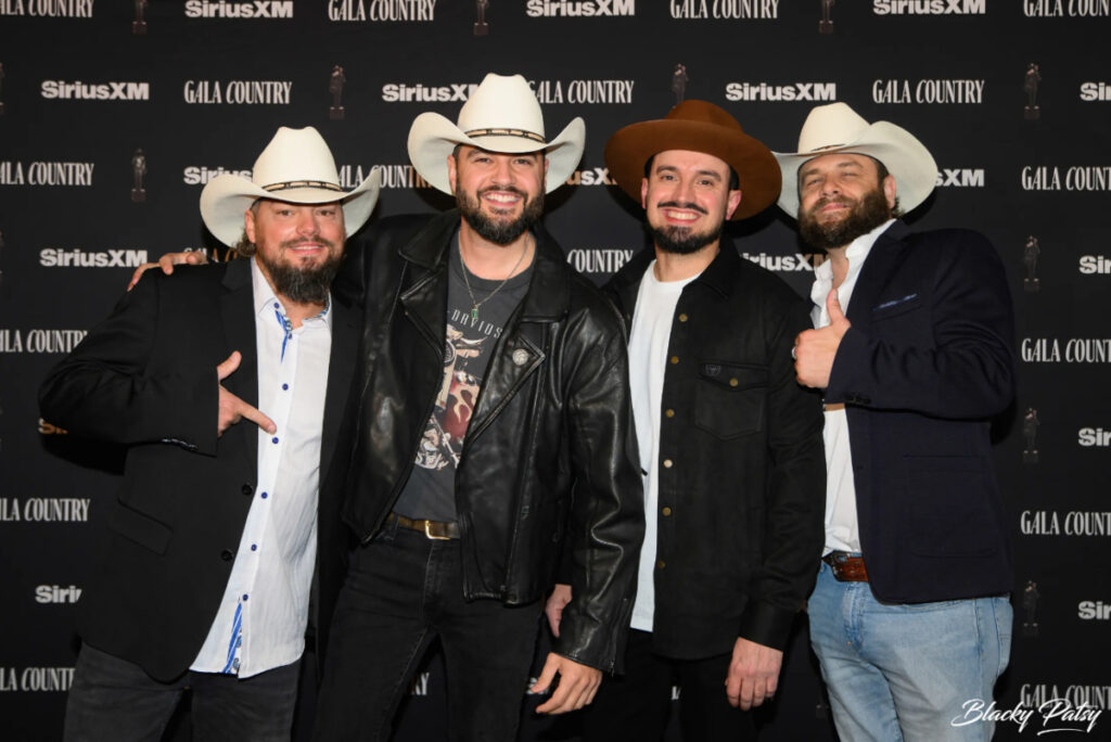 Voici toutes les photos du tapis rouge du Gala country 2024 au Québec ...