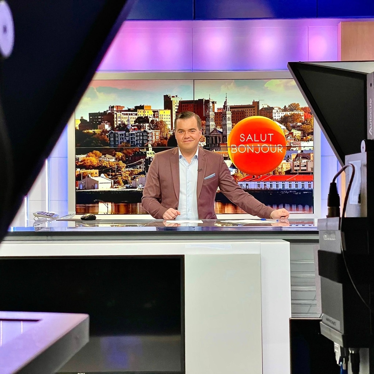 Simon Philibert 2025 Salut Bonjour Nouveau Poste