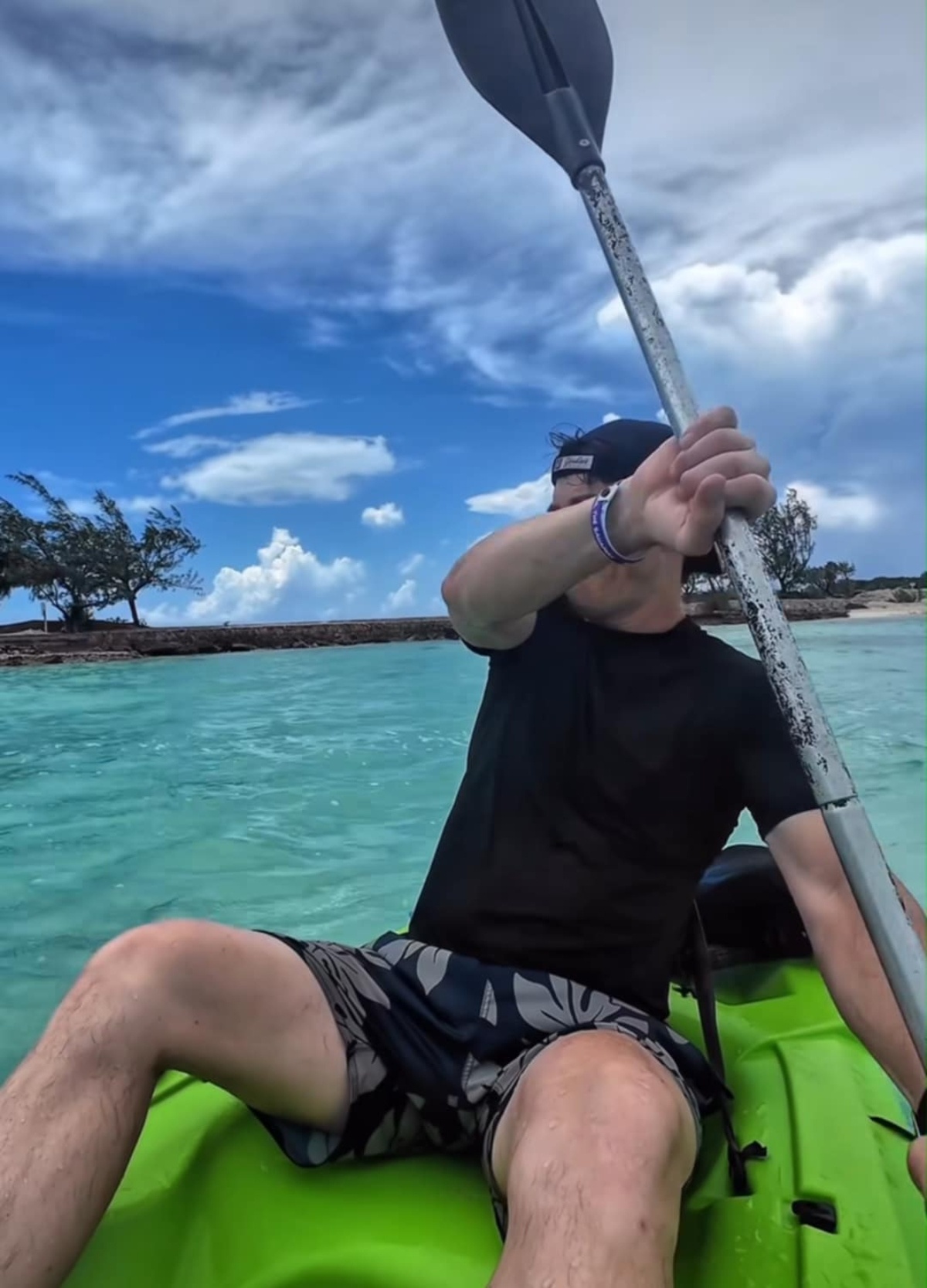sebastien delorme Bahamas Voyage kayak