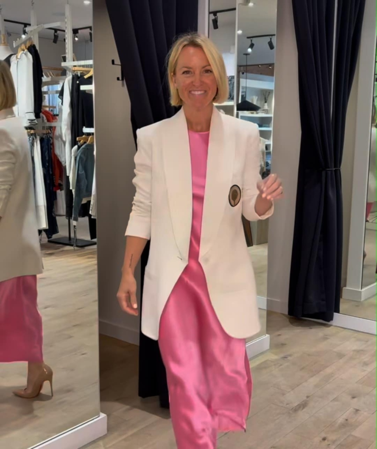 Emily Begin Look 2025