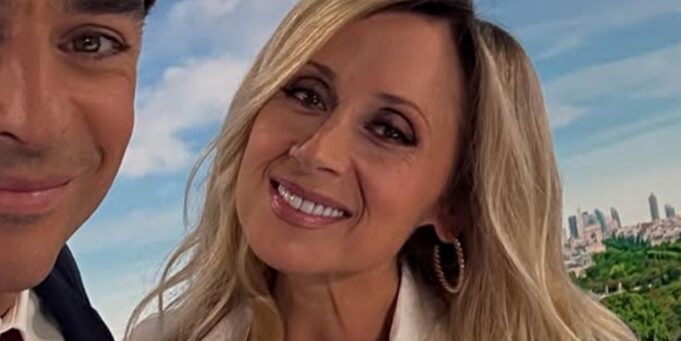 Lara Fabian publie de rares photos de sa fille de 18 ans pour sa fête