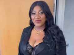 Mélissa Bédard fait réagir avec sa longue robe noire durant le temps des Fêtes