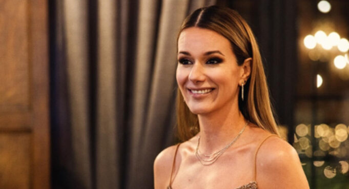 L’animatrice Monic Néron annonce une bonne nouvelle dans sa vie