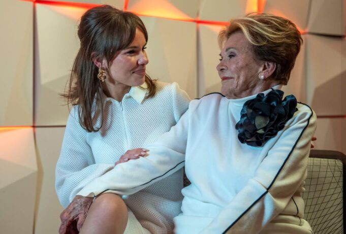 photo lea clermont-dion janette bertrand