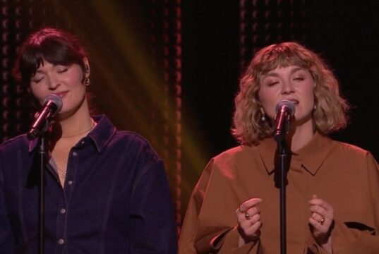 Le numéro des Sœurs Boulay provoque une tonne de réactions à En direct de l’univers