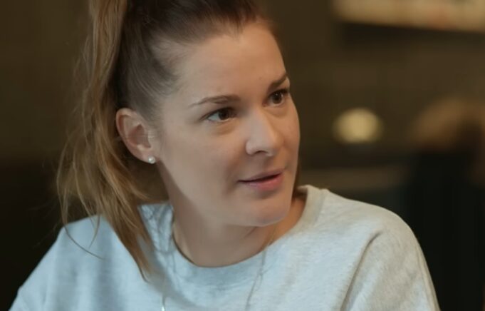 L’humoriste Eve Côté dévoile qu’elle a un nouveau chum