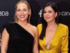 La mairesse Catherine Fournier pose enceinte en rouge sur la Une