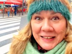 Marina Orsini célèbre sa fête de 59 ans loin du Québec avec son fils