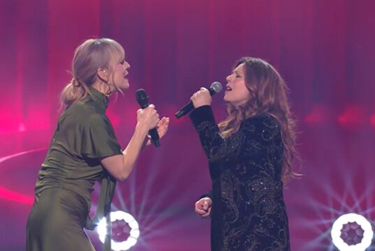 Le duo formé de Véronic DiCaire et Isabelle Boulay ne passe pas inaperçu au Gala Célébration 2026