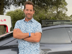 Patrick Benoit de Salut Bonjour part en voyage et publie toutes les photos avec sa blonde et ses enfants