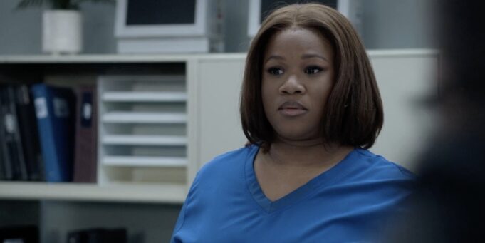 Samantha Fins de STAT change complètement de look et voici la photo