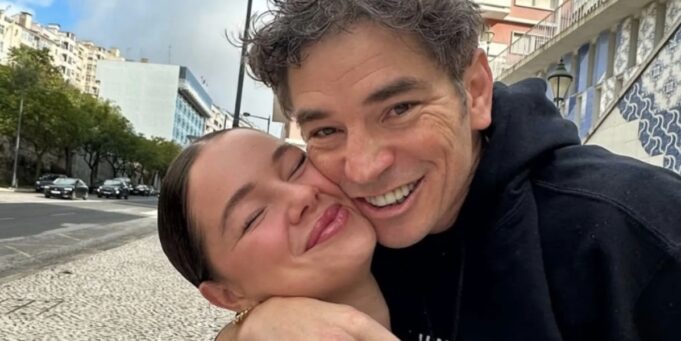 Sébastien Delorme fait une précision sur sa blonde Virginie et son âge