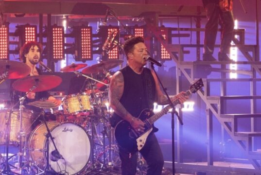 Le retour d’Éric Lapointe à La Voix fait réagir tout le Québec