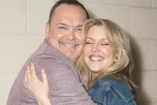 Jean-Michel Anctil et Julie Bélanger partagent leurs photos de coulisses ensemble