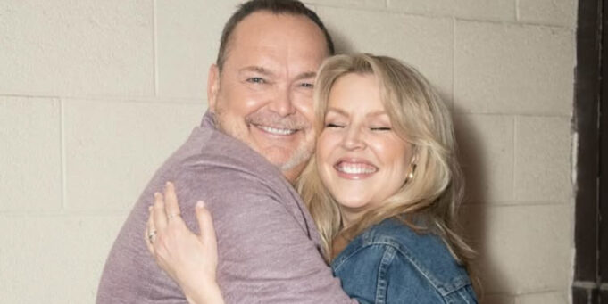 Jean-Michel Anctil et Julie Bélanger partagent leurs photos de coulisses ensemble