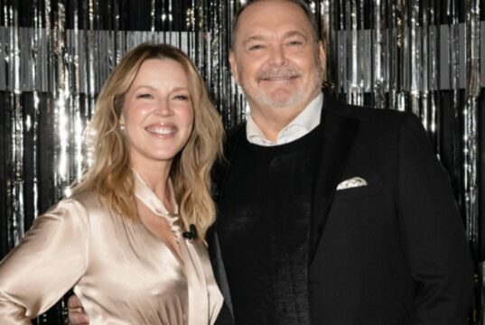 Émotive, Julie Bélanger envoie un message pour la dernière de son émission