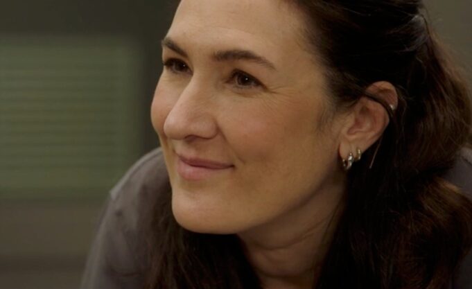 Karine Gonthier-Hyndman dévoile pourquoi elle est revenue plus tôt dans Antigang